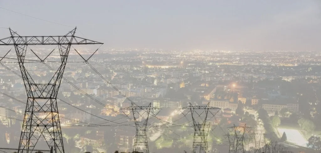 Intraday Power Trading 1: What is IDM & Market Coupling & Differences with DAM